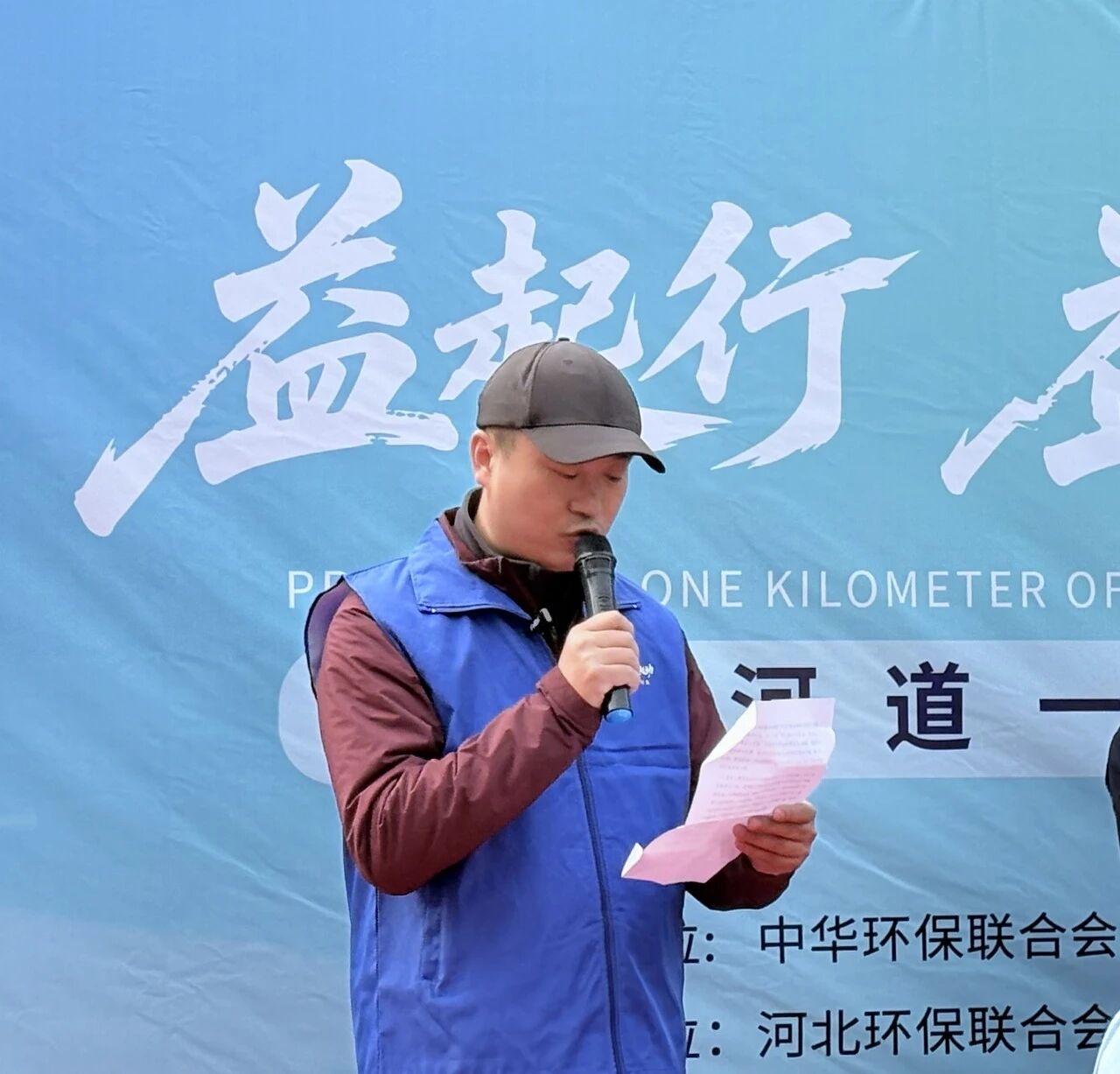 109bd574077c33d0576180886a596a0a.jpg 109bd574077c33d0576180886a596a0a.jpg