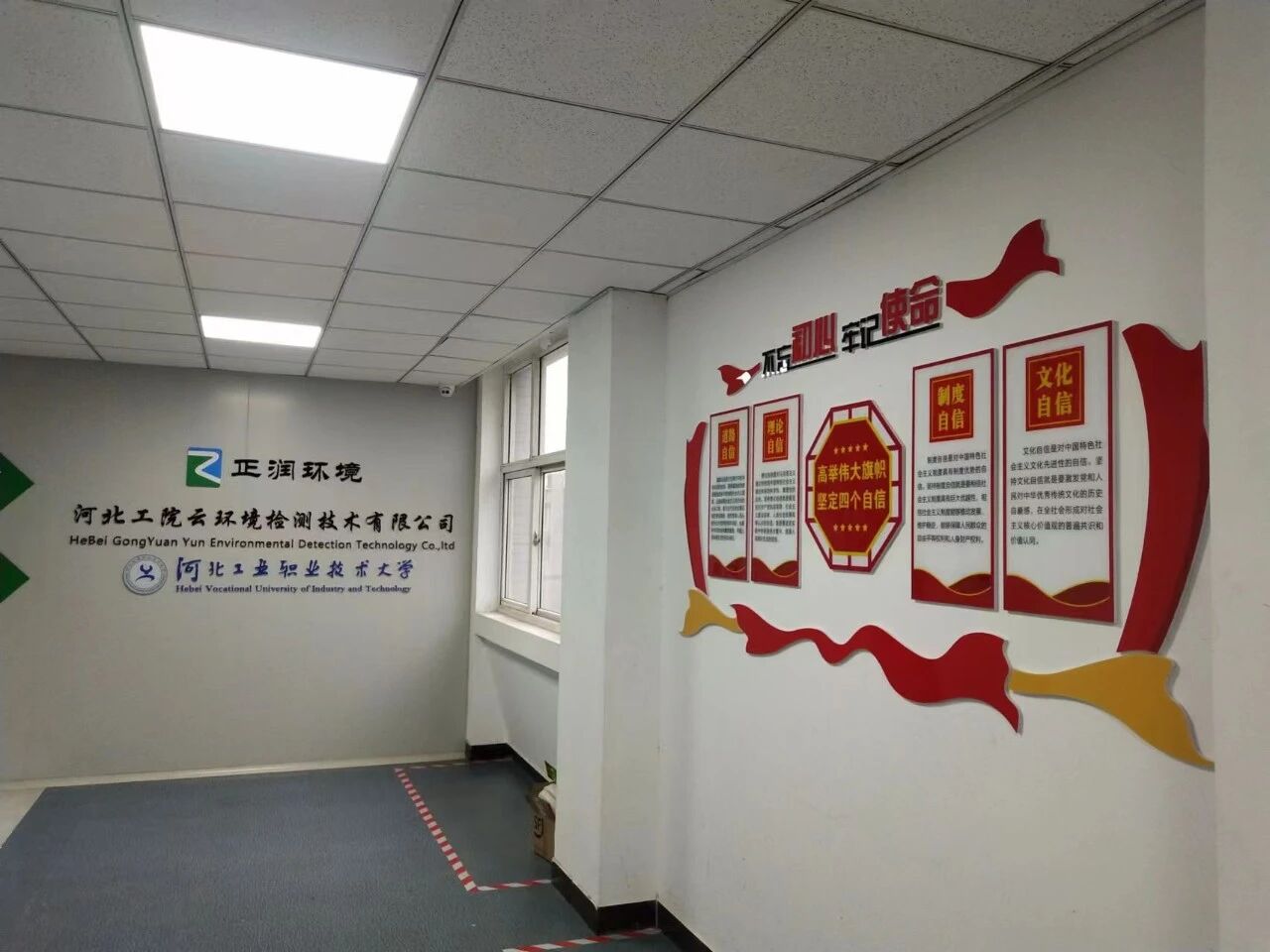 7f390b82fde9d98d0bd91585e86839ed.jpg 7f390b82fde9d98d0bd91585e86839ed.jpg