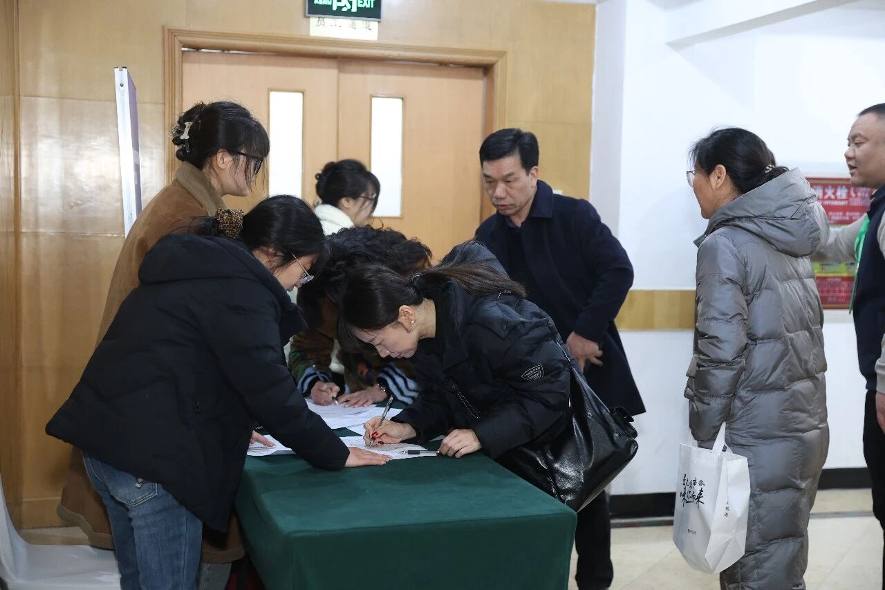 8e99f98f78ccf99bd02ac60f29bc4389.jpg 8e99f98f78ccf99bd02ac60f29bc4389.jpg