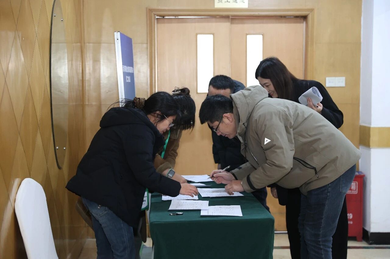 8fd1fcbcda8dcb328967d9c1a56cd786.jpg 8fd1fcbcda8dcb328967d9c1a56cd786.jpg